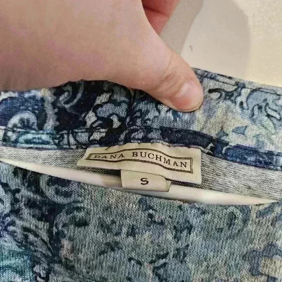 GUC! Dana Buchman long sleeve tee! - Picture 5 of 6